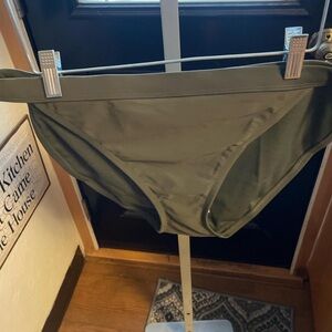 NWT Moxi Blu Olive Green Cheeky Bikini Bottoms Size XL 16/18